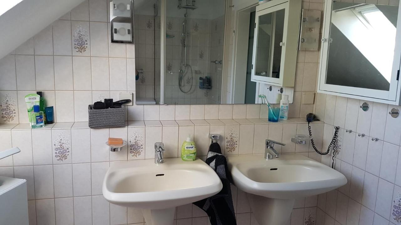 Nettes Appartment In Langenhagen Hanovre Extérieur photo